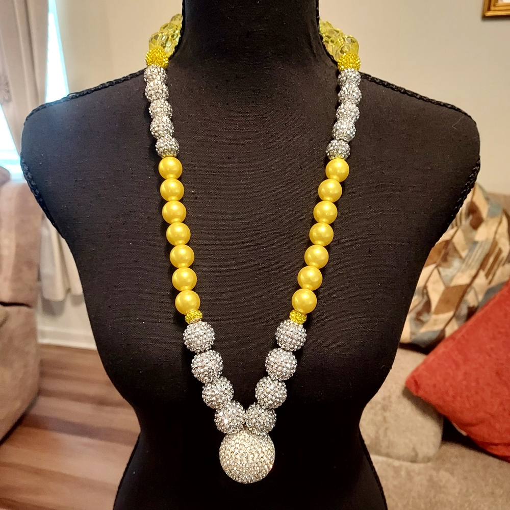 Women’s Yellow and Silver Beaded Statement Necklace